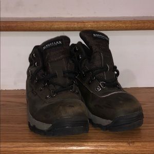 HIKING BOOTS WOMEN